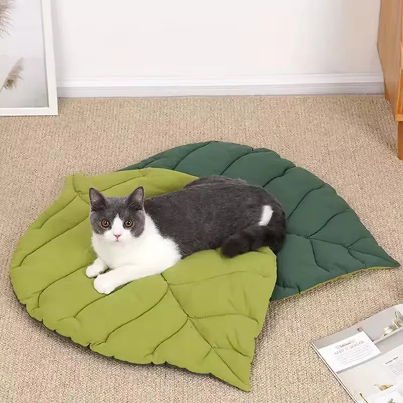 100% Cotton Leaf Shaped Pet Bed Mat, Double-Sided Washable Kennel Cushion for Small Cats & Puppies, Breathable Floor Sleeping Rug for Home Indoor Use